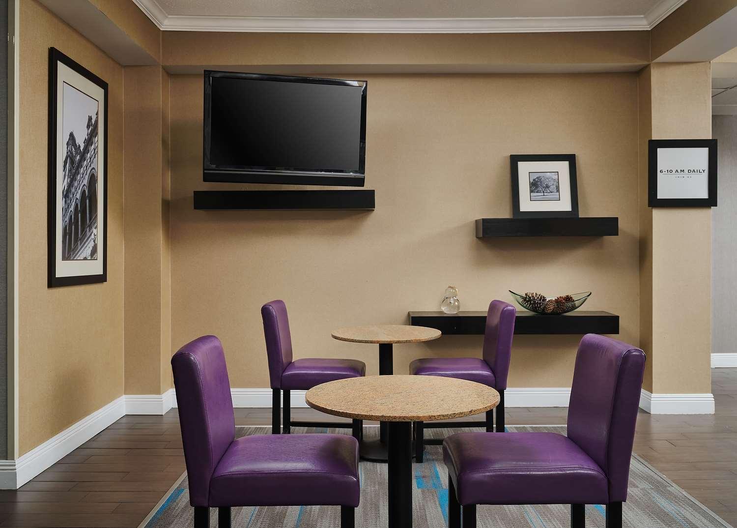 Hampton Inn Covington/Mandeville Екстериор снимка