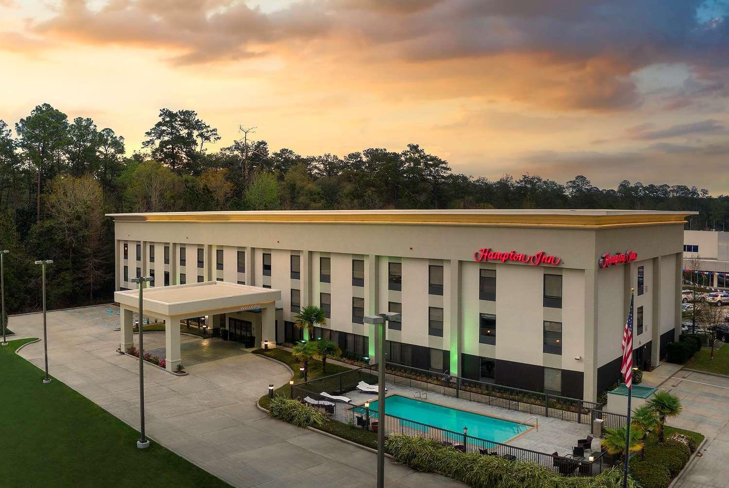 Hampton Inn Covington/Mandeville Екстериор снимка