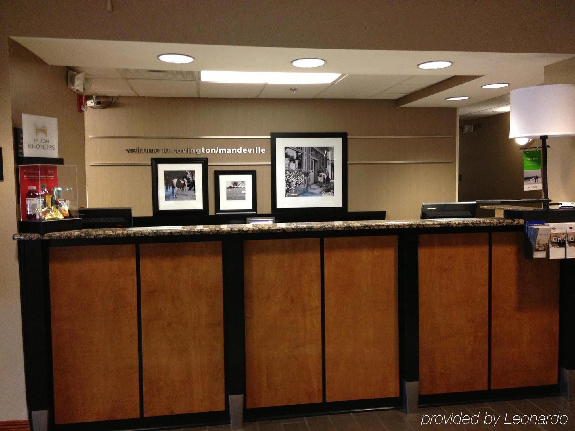 Hampton Inn Covington/Mandeville Екстериор снимка